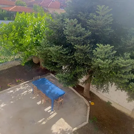 Apartment Antonia's Rustic Retreat *