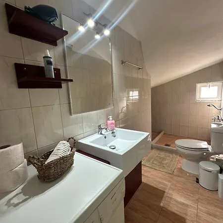 Antonia's Rustic Retreat